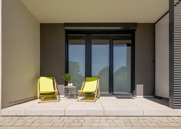 Apartment With Parking & Terrace Near Zalew Bagry By Renters Prestige Krakow