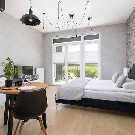 Lejlighed With Parking & Terrace Near Zalew Bagry By Renters Prestige