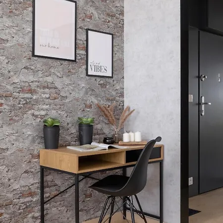 Apartman With Parking & Terrace Near Zalew Bagry By Renters Prestige